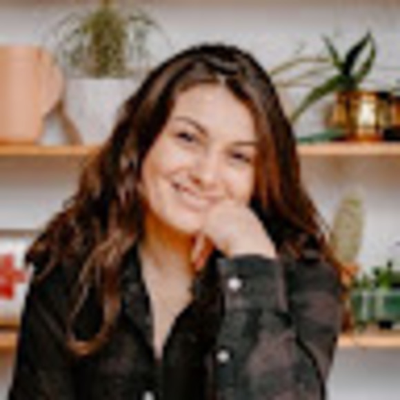 Meet your Posher, Audrey - Picture 1 of 1